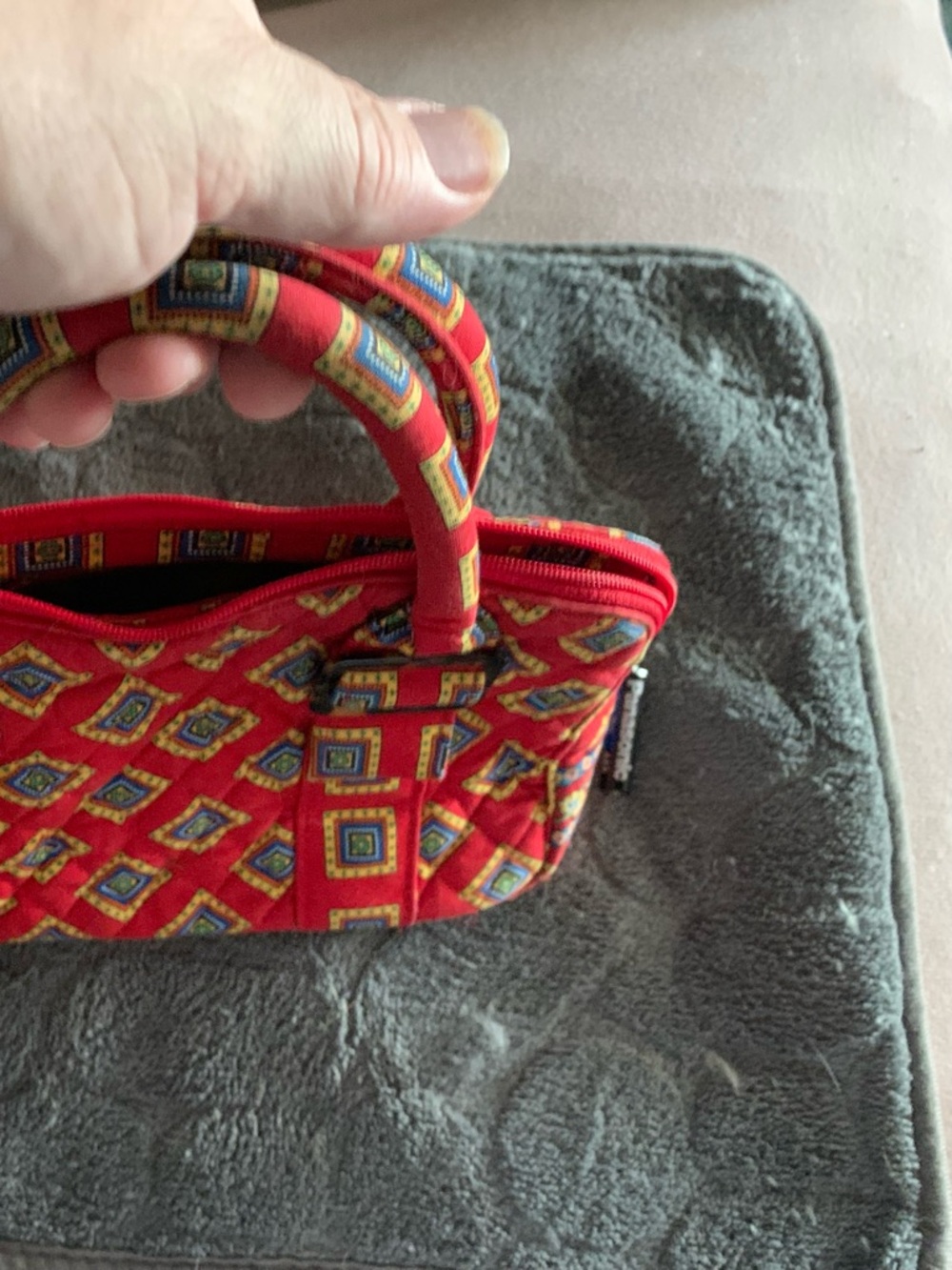 Vera Bradley Red Patterned Women's Top-Handle Bag